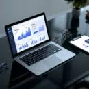 découvrez notre comparaison complète des meilleures banques en ligne similaires à qonto, analysez leurs tarifs et services pour choisir l'offre la plus adaptée à vos besoins professionnels.