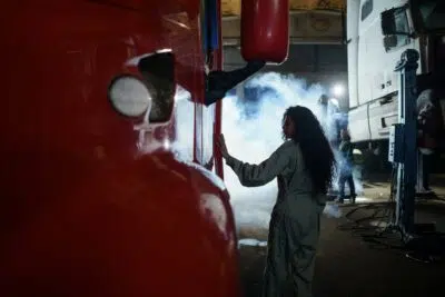 Pourquoi utiliser une machine à chape automatisée sur un chantier de-construction