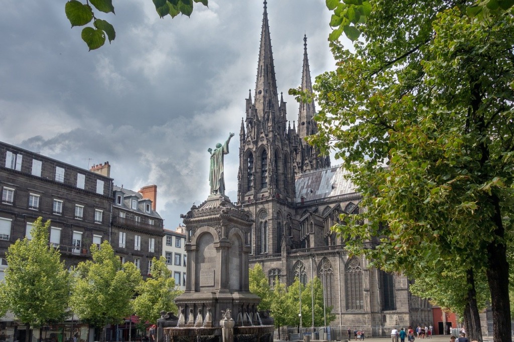 bureau à Clermont-Ferrand