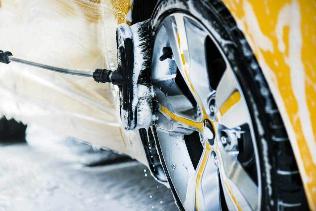 station lavage voiture brosse