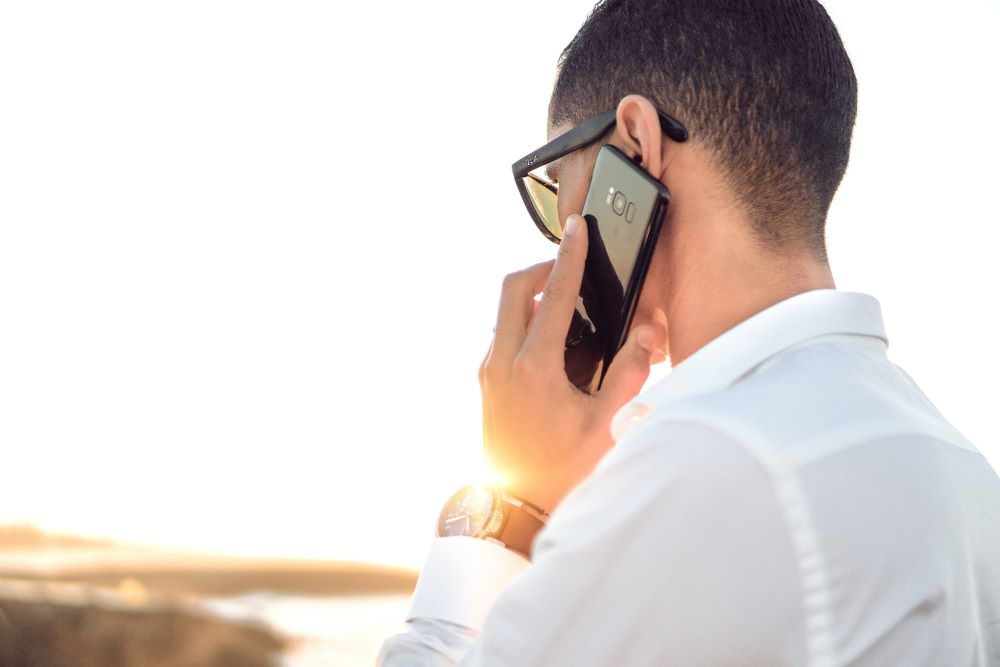 Comment rechercher une personne avec un numéro de téléphone