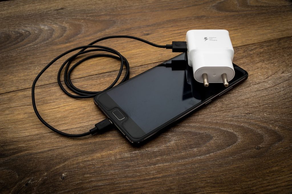 Comment faire pour réparer un câble de chargeur USB