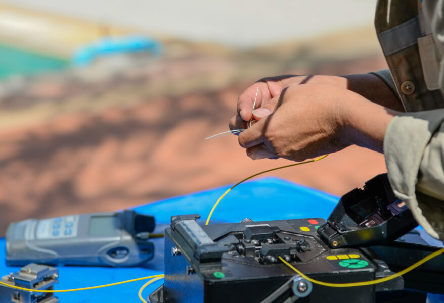 Pourquoi souder la fibre optique avec une soudeuse
